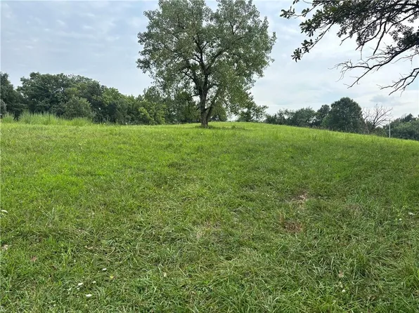 LOT 1049 Lake Viking Ter, Gallatin, MO 64640