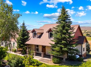 667 Zimmerman Rd, Yakima, WA 98908