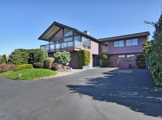 539 Hemlock Way, Edmonds, WA 98020