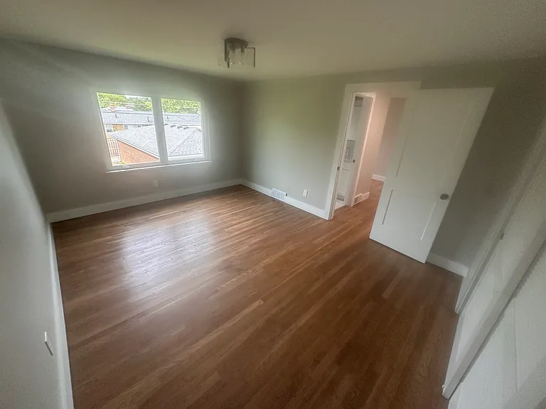 1844 Ridgecliff Rd — Photo 13