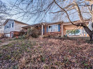 10936 Brownsville Rd, Roundhill, KY 42275