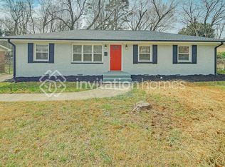 4240 Winedale Ln, Charlotte, NC 28205