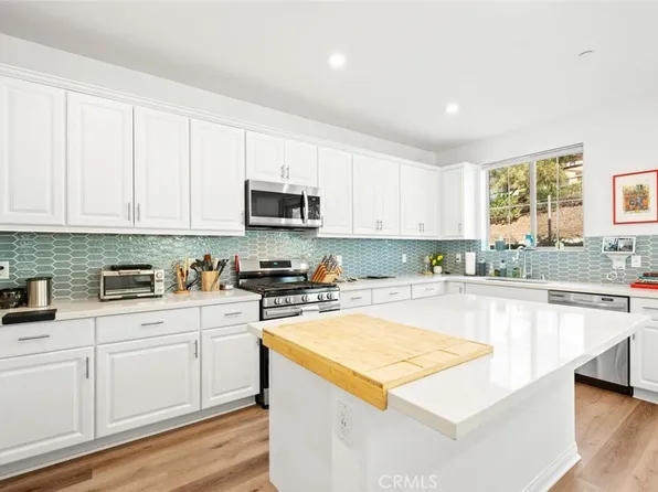 1852 Red Willow Way, Oceanside, CA 92056