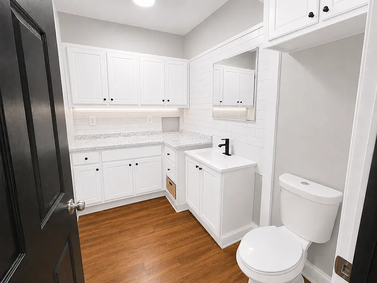 115 Wall St #1 — Photo 14