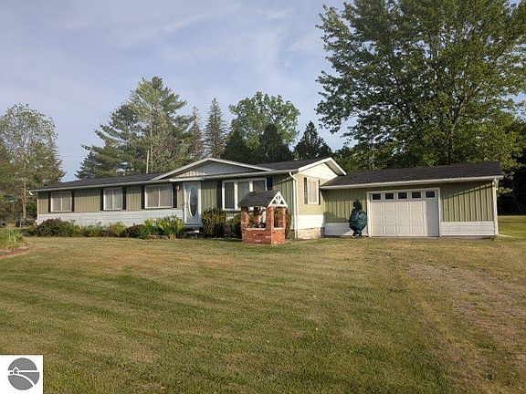2nd image of 511 W Main St