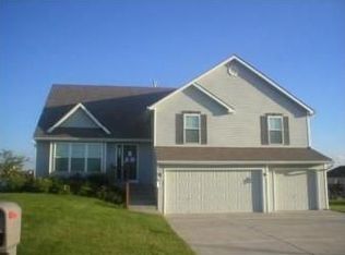 3819 NE 91st Ter, Kansas City, MO 64156