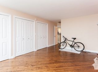 4252 N Marine Dr #2202, Chicago, IL 60613