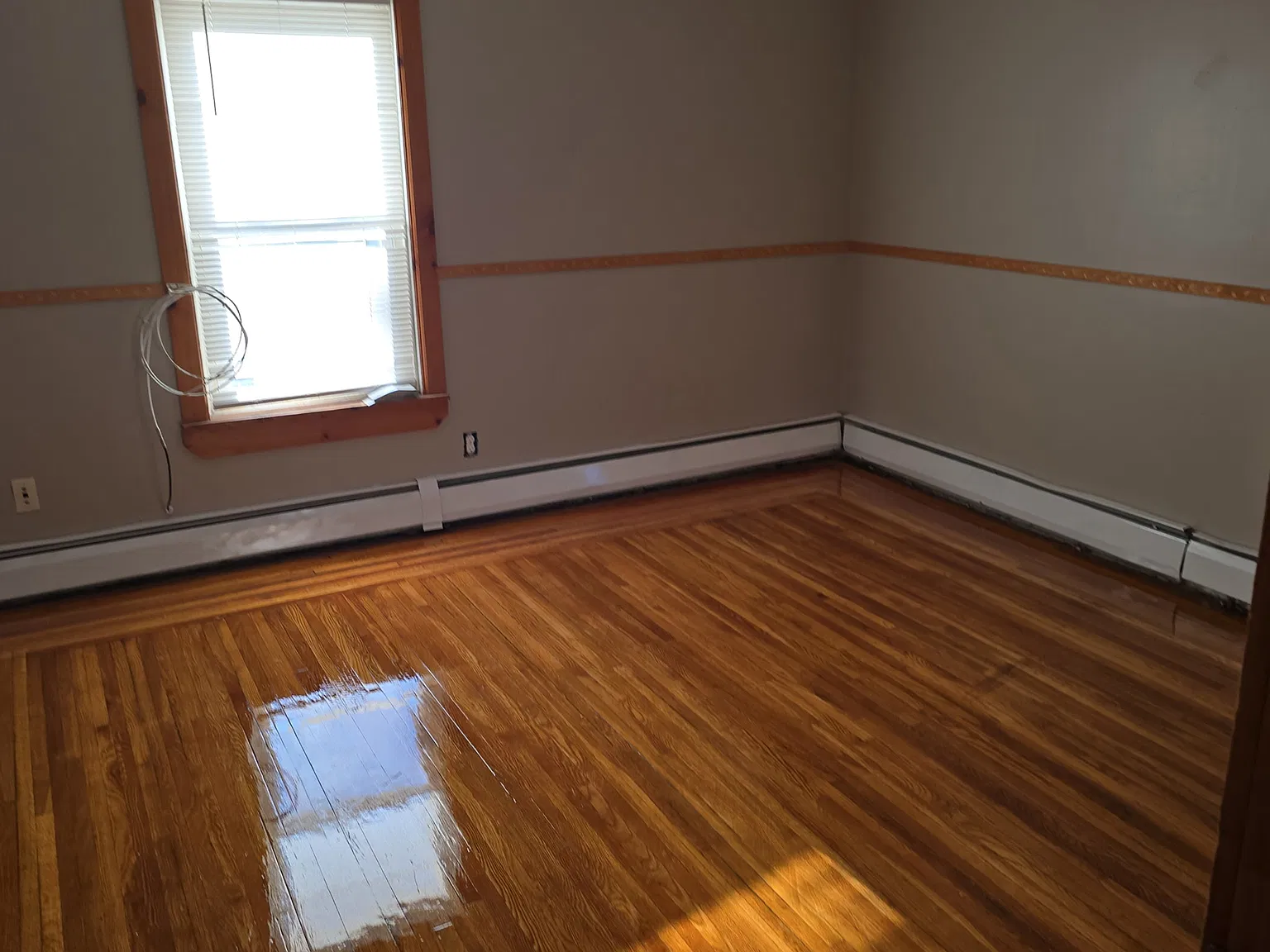 3 bed, 1.5 bath, 2000 sqft, $2,900 — Photo 4