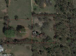 4010 Curry Rd, Arlington, TX 76001