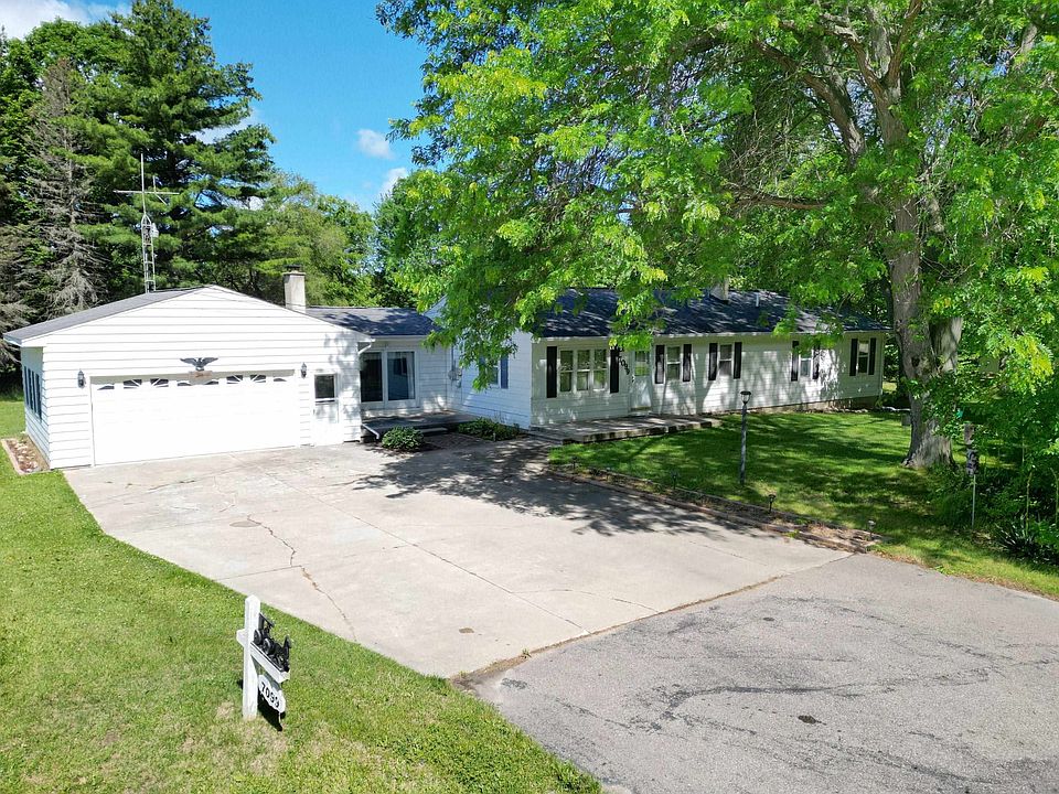 1st image of 7099 N Henderson Rd