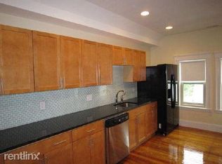 330 Main St #2, Medford, MA 02155