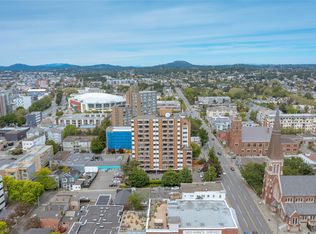 Sandpiper, Victoria, BC V8W 3J5