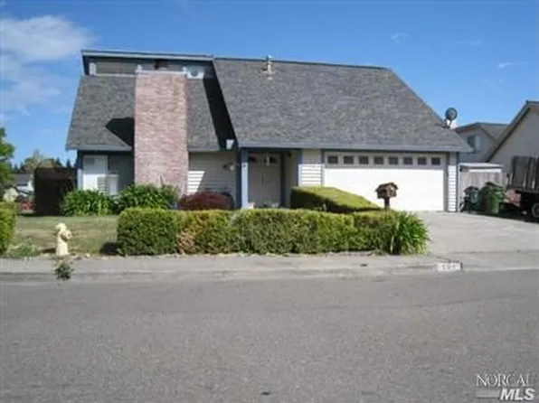 101 Rancho Bonito Cir, Petaluma, CA 94954