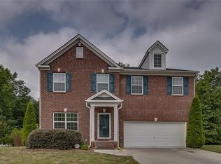 5228 Cragganmore Dr, Mc Leansville, NC 27301