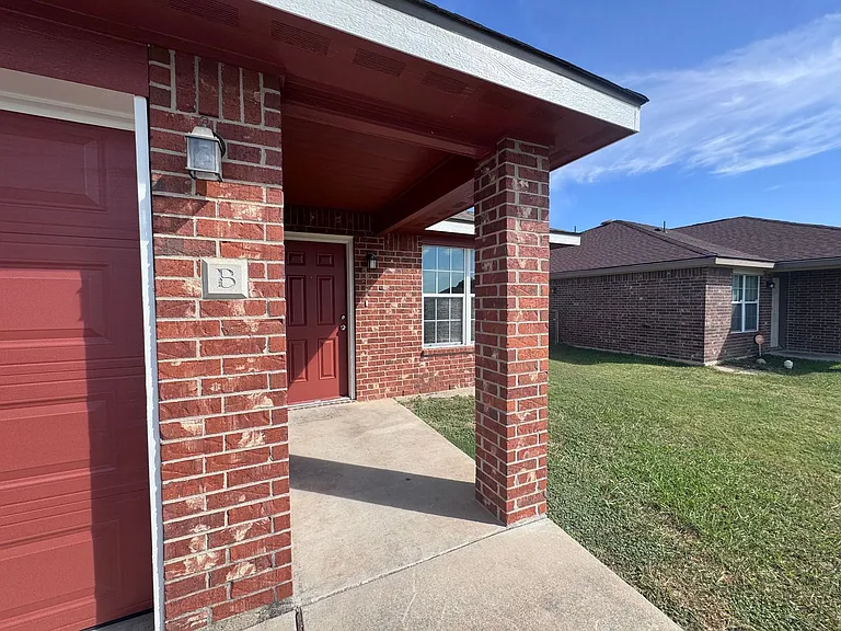507 Bermuda — Photo 2