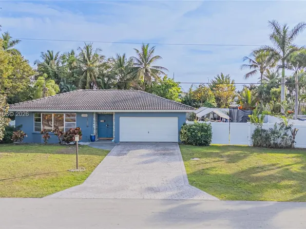 11400 Tara Dr, Plantation, FL 33325