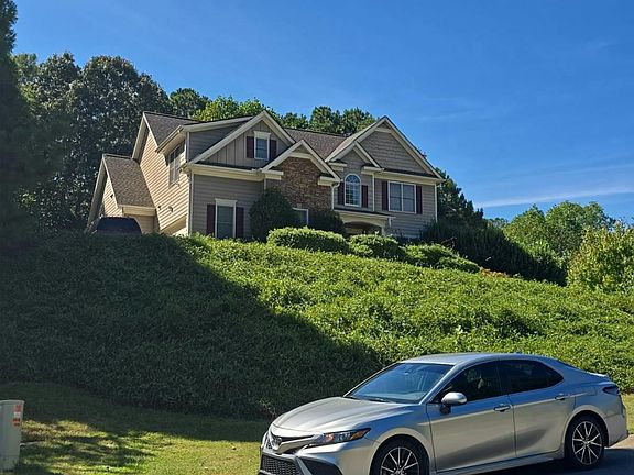 3rd image of 135 Copper Hills Dr