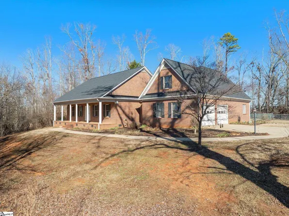 1064 Old Vinland School Rd, Easley, SC 29640