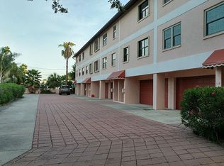 678 76th Ave, Saint Pete Beach, FL 33706
