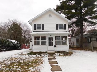 407 High St, Marshall, MI 49068