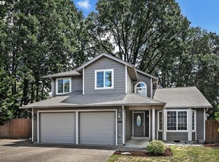 19348 Auburn Dr, Oregon City, OR 97045