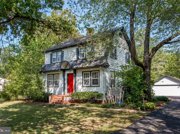 505 E State St, Doylestown, PA 18901