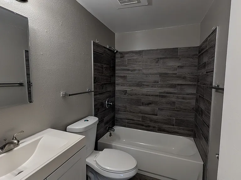 7095 W 13th Ave #14 — Photo 10