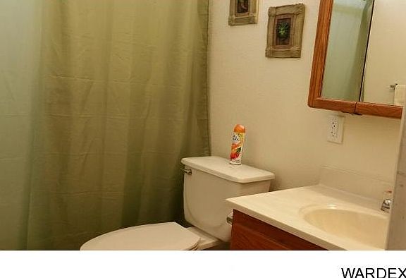 5th image of 1941 W Riverbend Cir