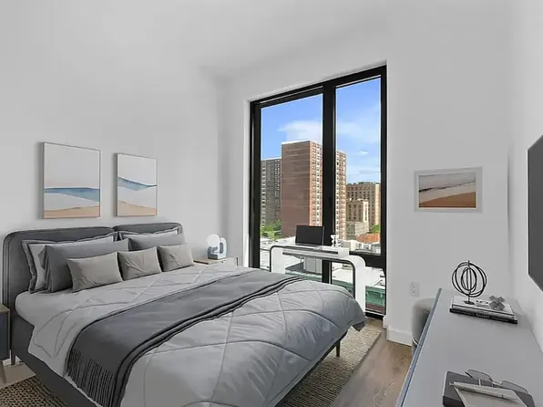 280 West 132nd Street image 4 of 17