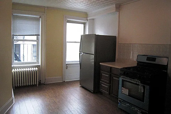 Rented by Corcoran | media 17