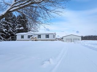 48878 28th Ave, Bangor, MI 49013