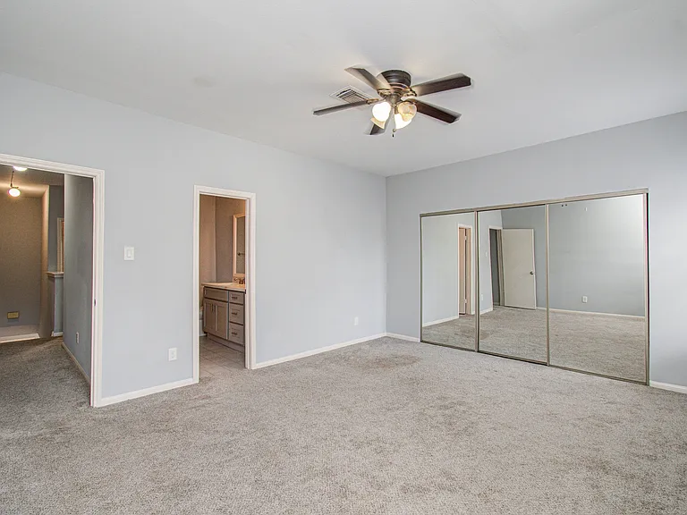 3088 Holly Hall St — Photo 22