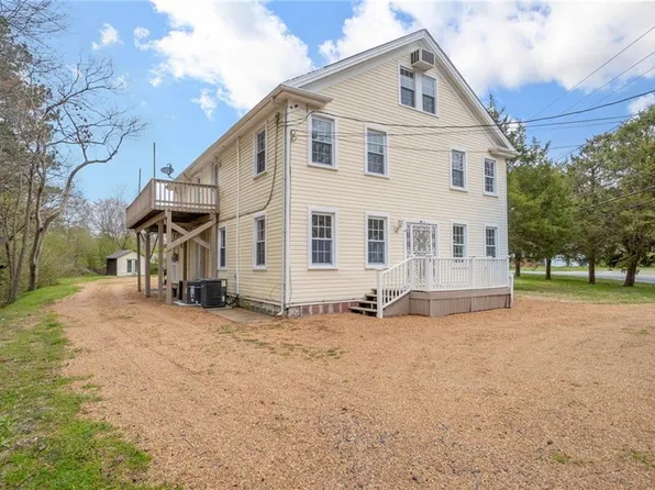 2140 Cedar Rd #2, Chesapeake, VA 23323