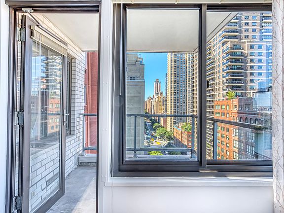 3rd image of 530 E 72nd St APT 16A