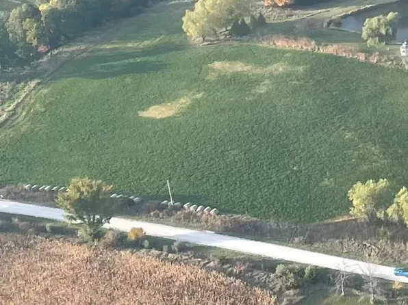 2215 245th Ln, Winterset, IA 50273