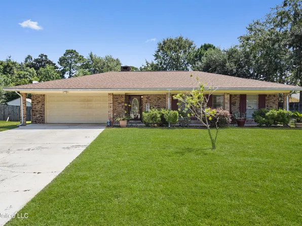 2332 Edwards Cir, Biloxi, MS 39532