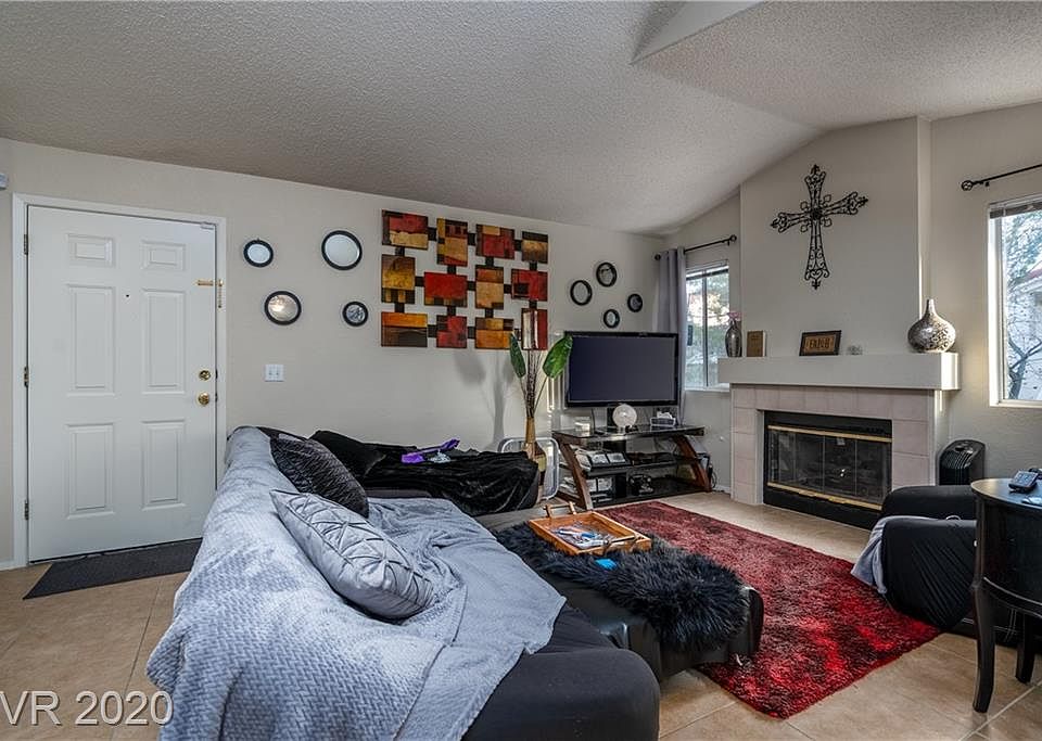 1st image of 7821 Tenshaw Ave APT 204