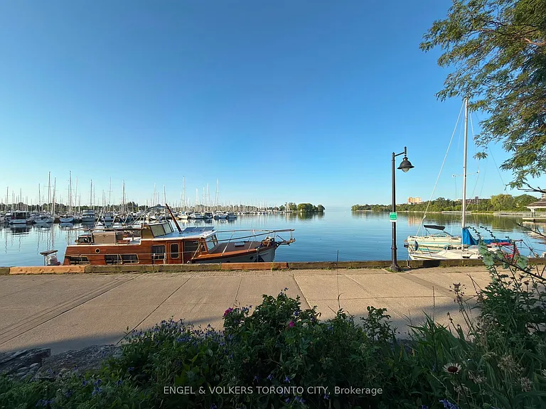 2285 Lake Shore Blvd W #1204 — Photo 39