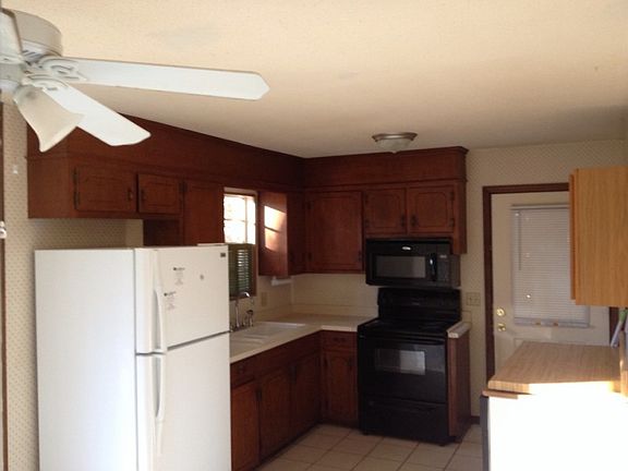4th image of 5815 Kenna Dr