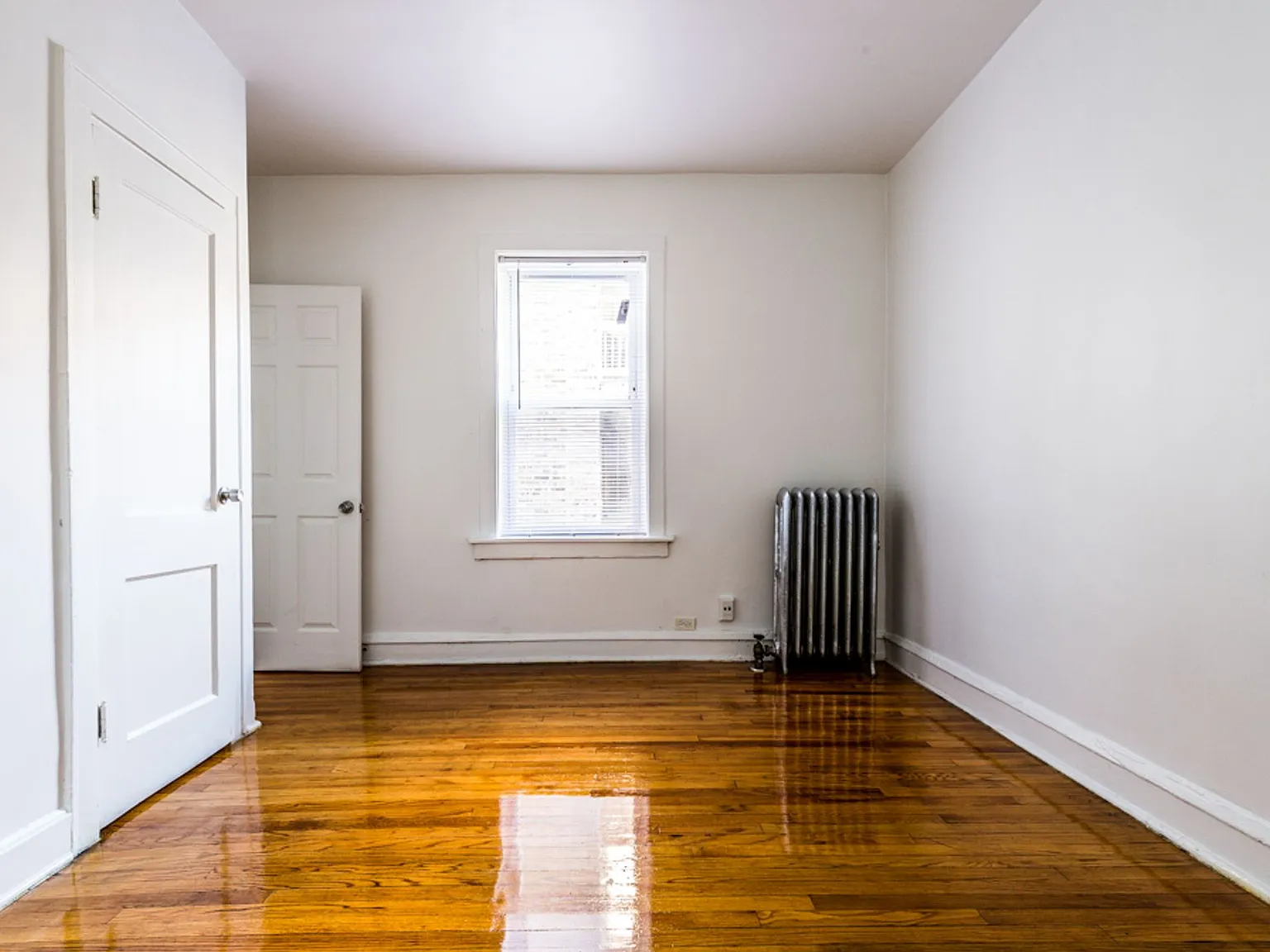 7825 S Emerald — Photo 3