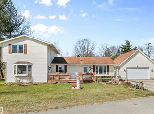 6519 Lorraine St, Burtchville, MI 48059