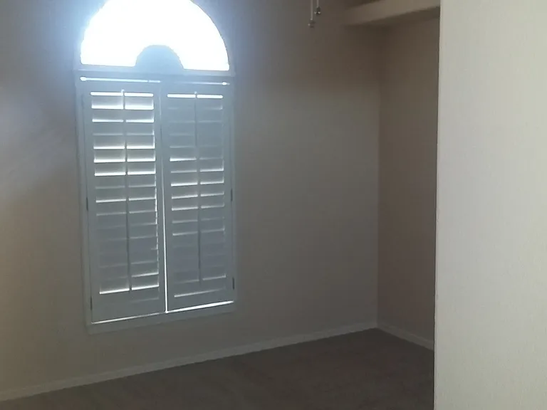 806 Elsa Ct — Photo 9