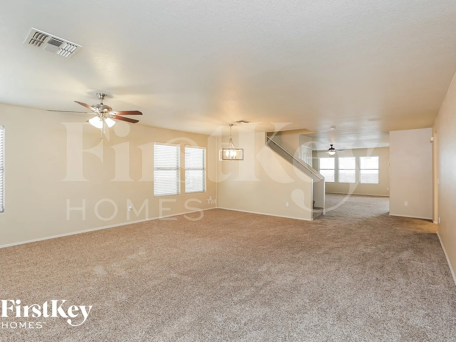 4 bed, 2.5 bath, 2651 sqft, $2,420 — Photo 3
