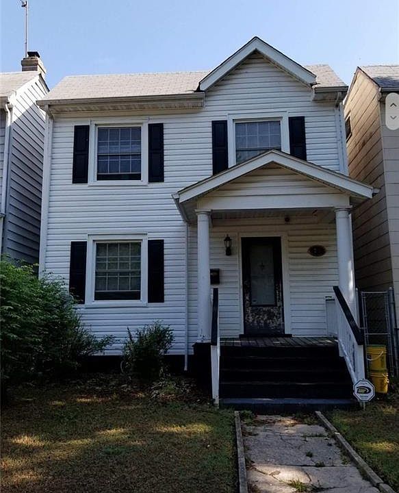 1st image of 710 E Gladstone Ave