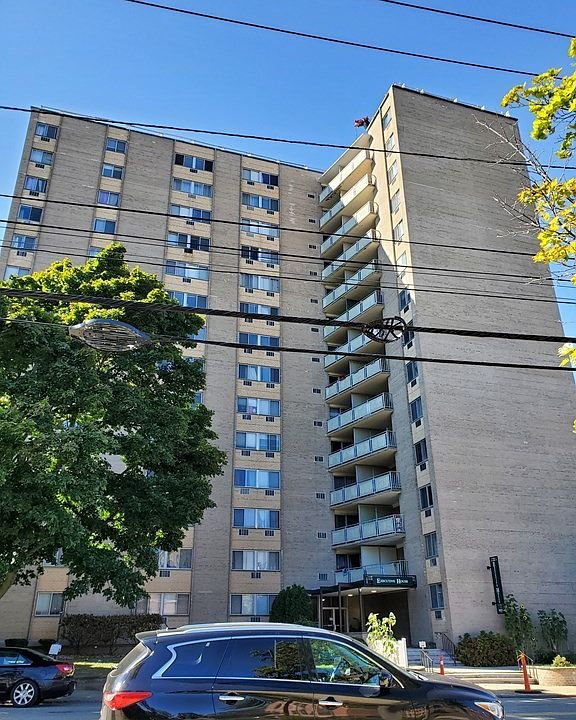 1st image of 1025 Hancock St APT 8M