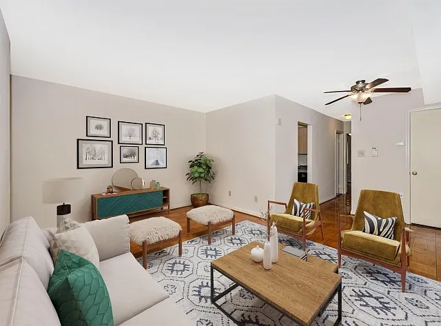 Azalea Apartments — Photo 3