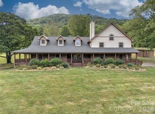 97 Circle E, Burnsville, NC 28714