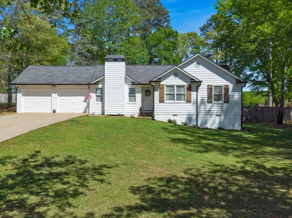 72 River Oaks Dr SW, Cartersville, GA 30120