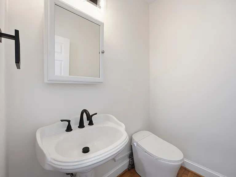 5208 Hampton Mill Dr — Photo 12