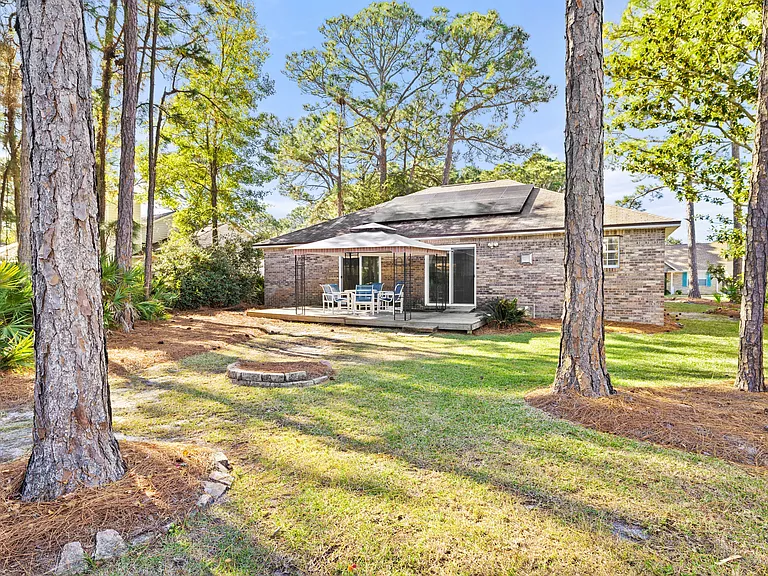 31 Bay Walk Ct — Photo 11